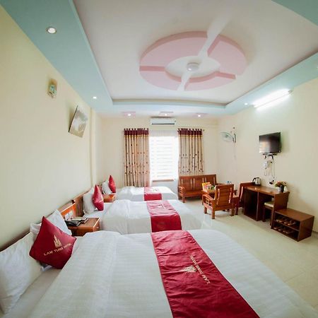 Lam Tung Hotel Dong Van - By Bay Luxury Buitenkant foto