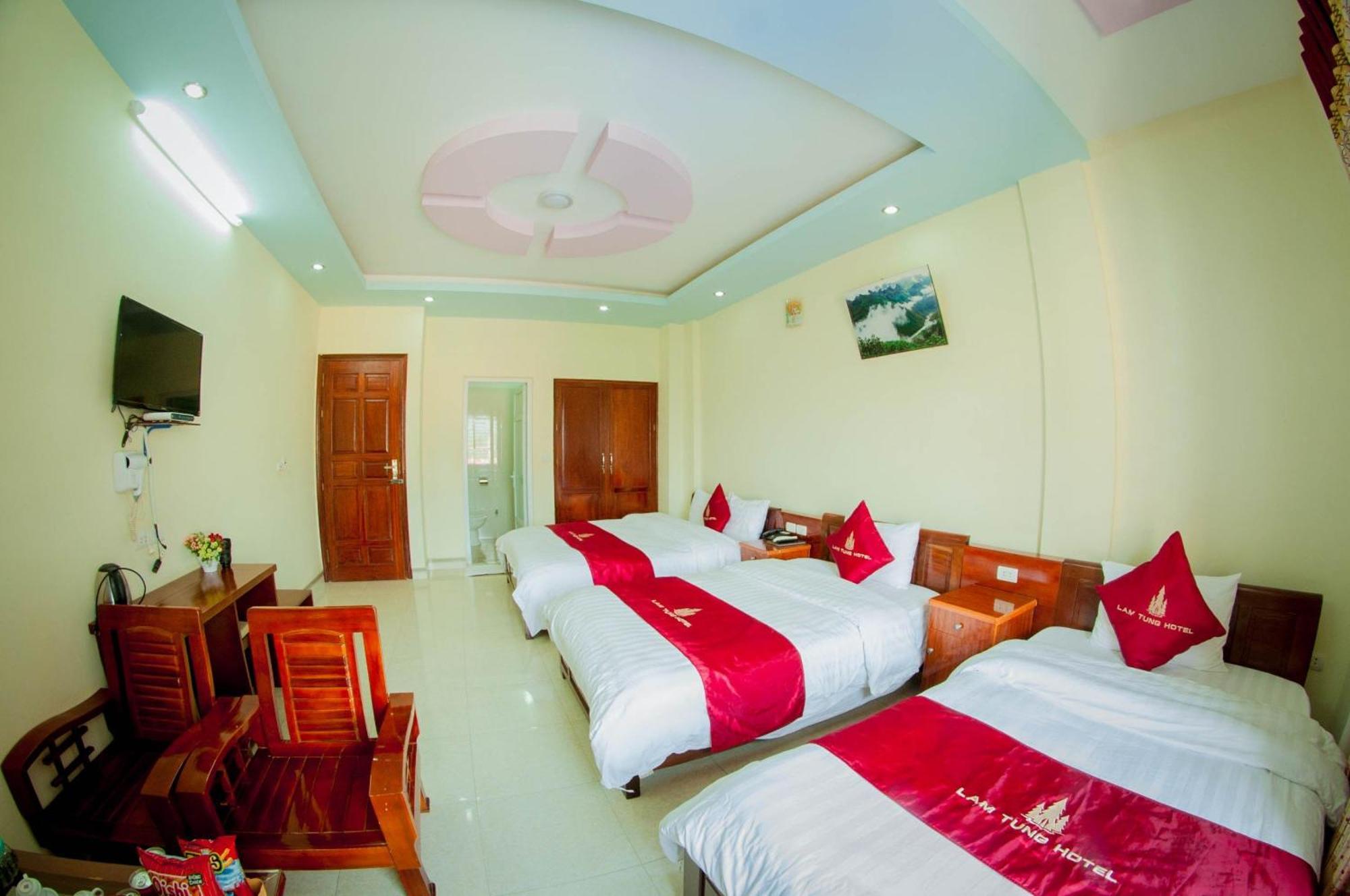 Lam Tung Hotel Dong Van - By Bay Luxury Buitenkant foto